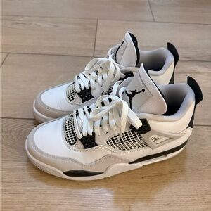 Air Jordan 4 Retro Mens Size 9